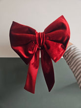 Load image into Gallery viewer, Christmas Bows