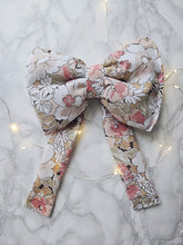 Load image into Gallery viewer, Christmas Bows