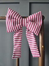 Load image into Gallery viewer, Christmas Bows
